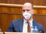 Grendel podal podnet na advokáta, ktorý si mal objednať jeho diskreditáciu