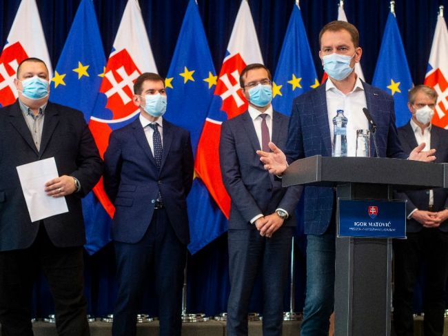 Permanentný krízový štáb pripraví návrh opatrení v prípade tzv. pendlerov
