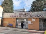 U pracovníka žilinskej nemocnice potvrdili nový koronavírus