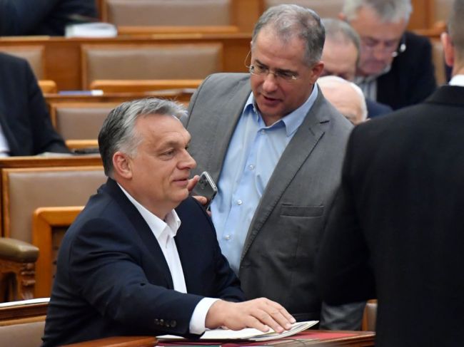 Orbán sa o milardovej pomoci EK vyjdaril veľmi skepticky
