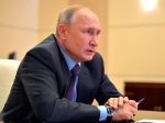 Putin bude ešte najmenej týždeň pracovať dištančne