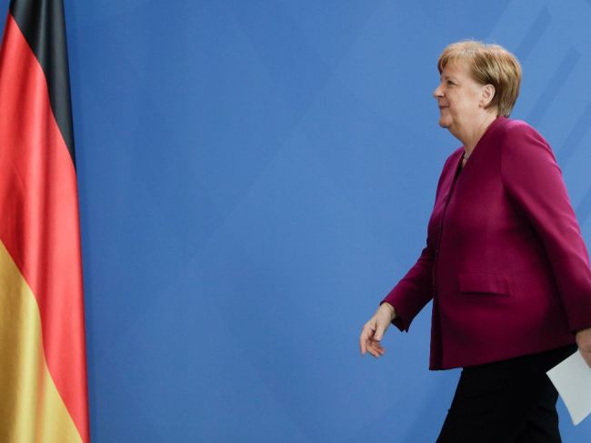 S krokmi vlády proti koronavírusu sú spokojné dve tretiny Nemcov