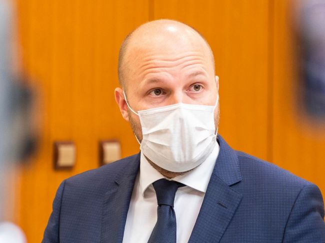 Naď chce riešiť bezpečnostnú stratégiu hneď, ako to umožní situácia s pandémiou