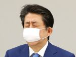 Japonský premiér Abe videom z domácej izolácie pobúril ľudí