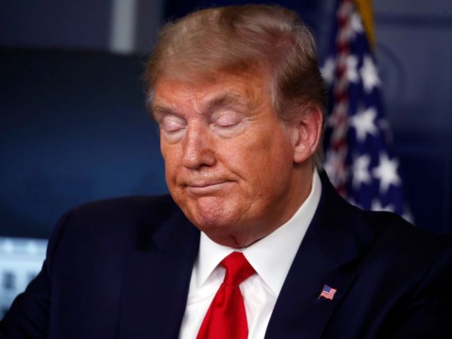 Heiko Maas a Bill Gates kritizovali Trumpa za nariadenie zastaviť platby pre WHO