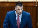 Viskupič: Aktuálna makroprognóza je varovný prst pre vládu aj poslancov