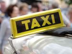 Taxikári navrhujú podporu pre odvetvie, ktorá má byť "záchranným kolesom"