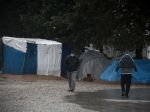 EÚ pomáha Grécku zabrániť rošíreniu koronavírusu medzi migrantmi v táboroch