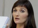 Ľudskoprávny výbor odporučil vláde navrhnúť odvolanie Sone Pőtheovej
