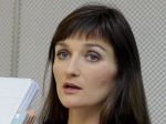 Ľudskoprávny výbor odobril návrh na odvolanie Pőtheovej