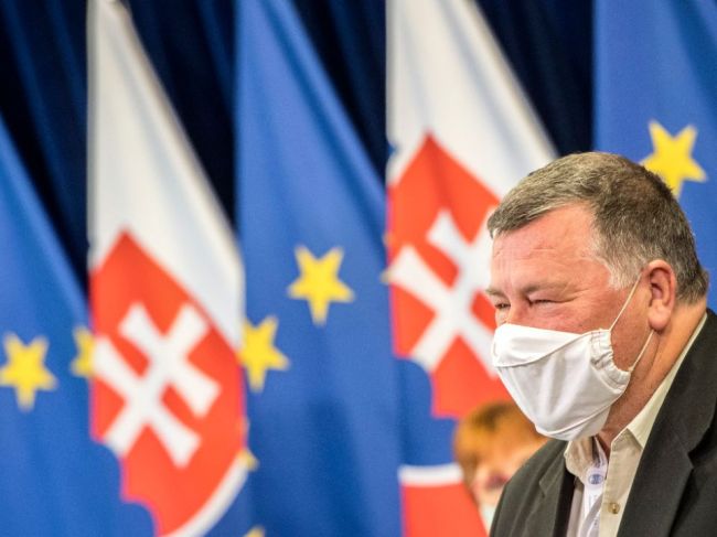 Krčméry varoval pred druhou vlnou epidémie: Stále existujú rizikové faktory