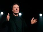 Elon Musk žiada rýchle obnovenie slobody pohybu