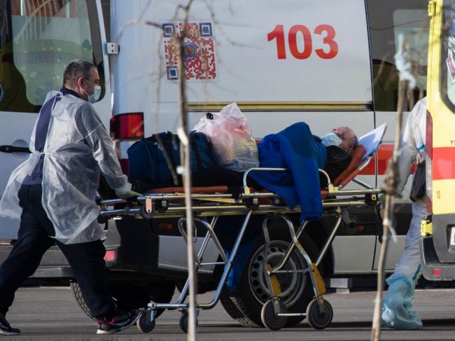 Počet nakazených koronavírusom v Rusku prekročil 100.000