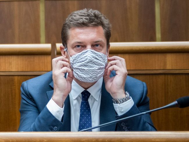 Doležal: O predčasnom využívaní akejkoľvek stavby, aj D4R7, rozhodne len ŠSÚ