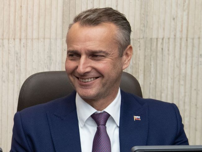 Raši: Debata o smerovaní strany a generačnej obmene je legitímna