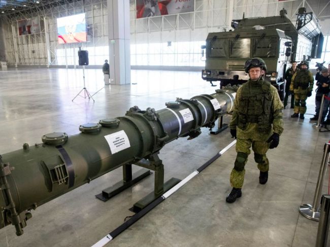 Členovia ruskej armády dostali zákaz nosiť pri sebe elektronické zariadenia