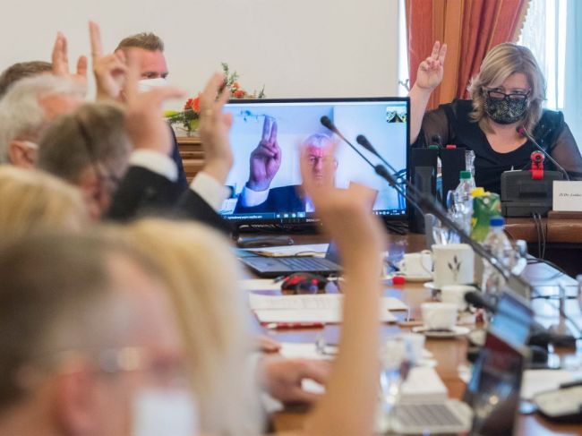 Súdna rada sa v pondelok opätovne pokúša zvoliť predsedu Najvyššieho súdu