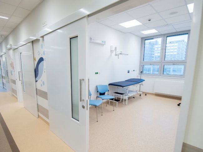 Patakyová upozornila Krajčího na zákaz návštev detí v nemocniciach
