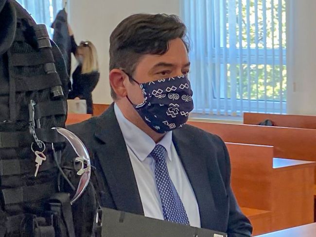 Mamojka vysvetlil, prečo končí na Ústavnom súde SR, pomoc Kočnerovi popiera