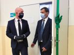 Gröhling: Učitelia sa tešia na návrat do škôl, rozhodne sa v pondelok
