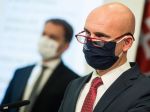 Gröhling chce,aby si školy kupovali učebnice na základe vlastného rozhodnutia