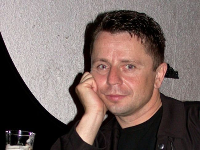 Pred desiatimi rokmi zomrel spevák Petr Muk