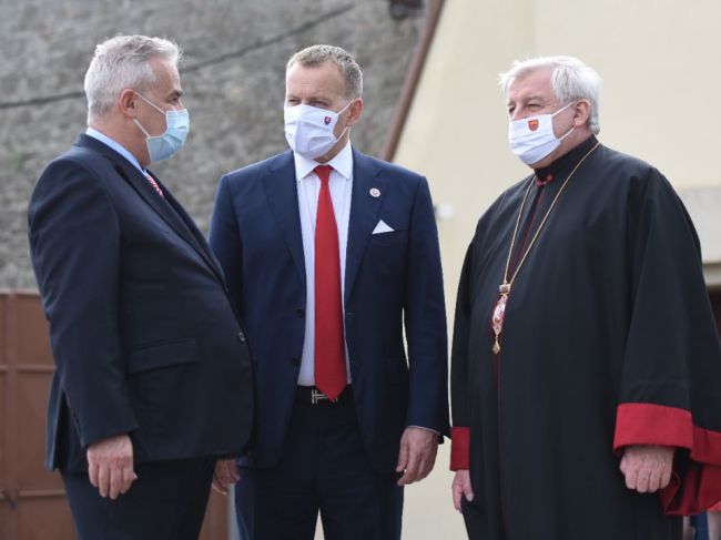 Predseda NR SR Boris Kollár sa oficiálne ospravedlnil Gréckokatolíckej cirkvi