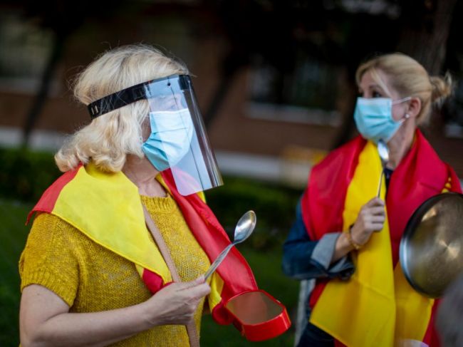 Španielska vláda je pod paľbou kritiky - počas epidémie povolila pochod na MDŽ