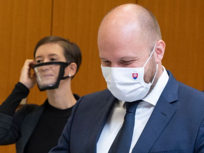 Naď: Vojaci sú denne konfrontovaní s dlhodobo neriešenými problémami
