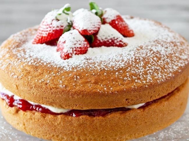 Video: Cukrári kráľovnej Alžbety prezradili recept na obľúbený kráľovský koláč