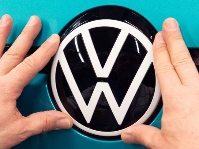 PMÚ uložil 6,7-miliónovú pokutu predajcom áut Volkswagen