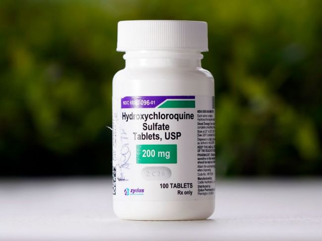 Traja zo štyroch autorov požiadali o stiahnutie štúdie o hydroxychlorochíne
