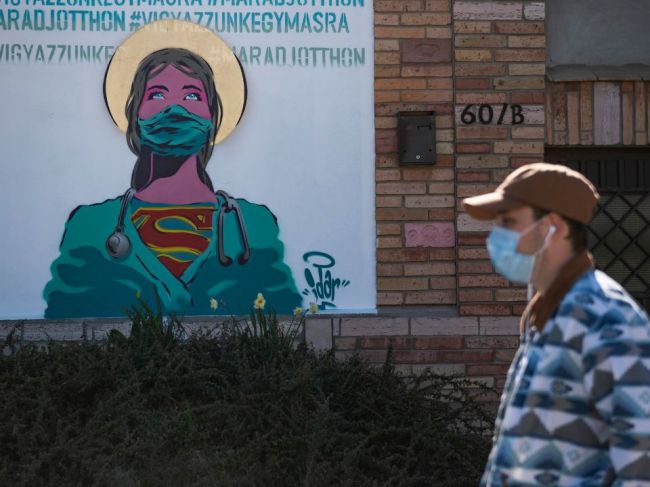 Maďarský krízový štáb: Prvá vlna koronavírusovej epidémie sa pomaly končí