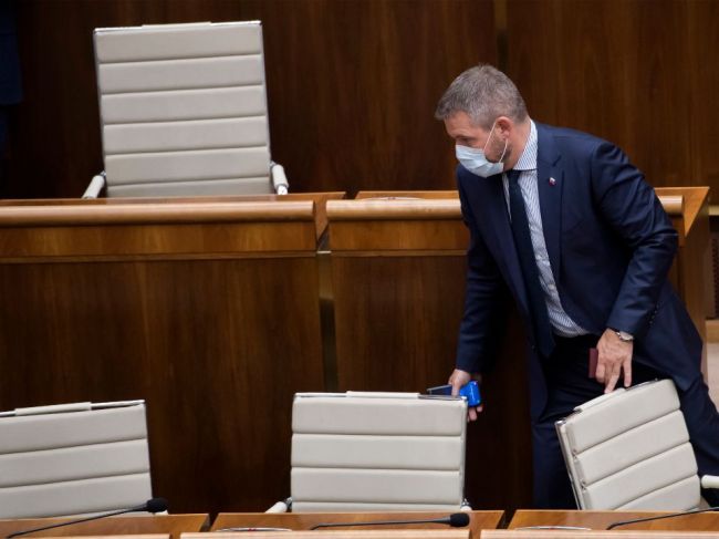 Poslanci Smeru-SD reagovali na Pellegriniho odchod