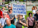 Pred úradom vlády sa opäť demonštrovalo proti vláde Matoviča