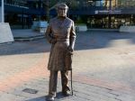 Novozélandské mesto Hamilton odstránilo sochu kapitána, po ktorom je pomenované