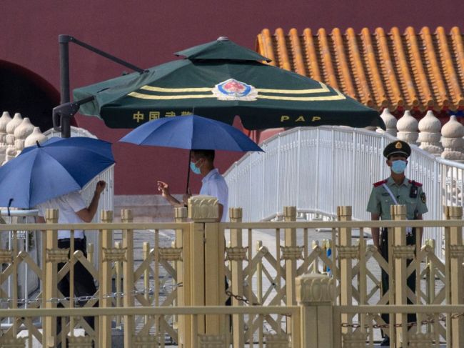 Peking vyzval svojich obyvateľov, aby bezdôvodne neopúšťali mesto