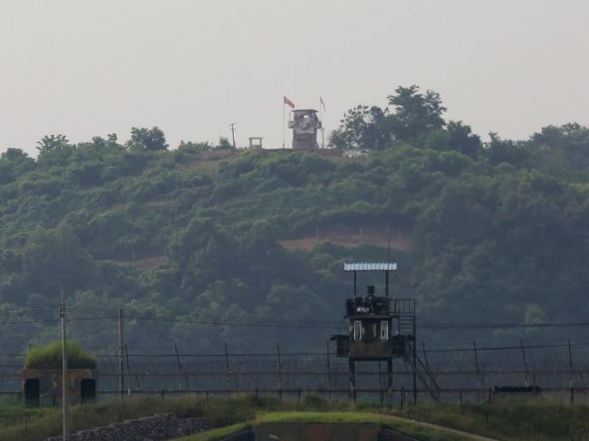 Severná Kórea rozmiestni vojakov v dvoch pohraničných demilitarizovaných zónach