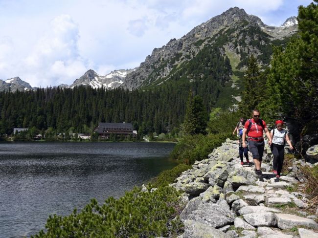 Na Popradskom plese zomrel český turista
