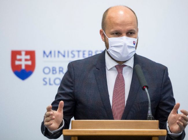 S otázkami bezpečnosti by sa nemalo politikárčiť, hovorí Naď k zásahu v NASES