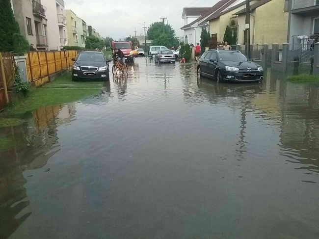 Vo štvrtok sa slnka nedočkáme, meteorológovia varujú pred búrkami