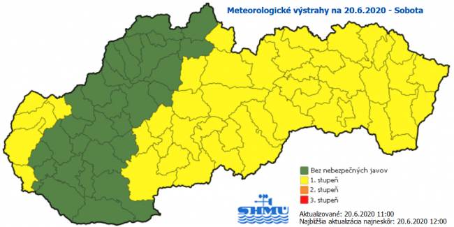 SHMÚ upozorňuje na dážď, ale aj búrky s krupobitím na väčšine územia Slovenska