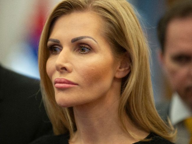 Krištúfková sa vzdáva funkcie splnomocnenkyne vlády pre rodinu