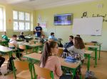 Do školských lavíc sa môžu vrátiť všetci, aj žiaci základných a stredných škôl