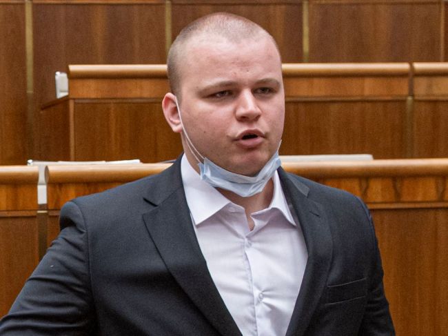 Pollák podal trestné oznámenie na Mazureka, pripravuje trestné oznámenie aj na Kotlebu