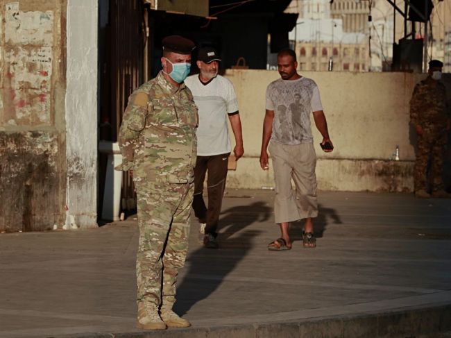 Irak zaznamenal nový denný rekord prípadov nákazy, otvoril poľné nemocnice