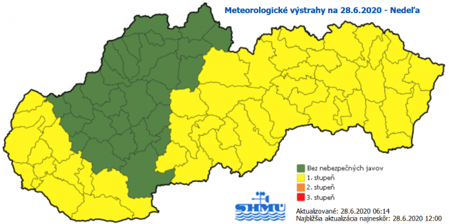 SHMÚ: Slovensko potrápia v nedeľu horúčavy aj búrky