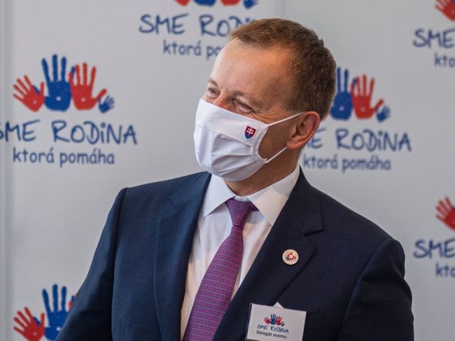 Smer-SD ešte nevie, ako bude postupovať pri Borisovi Kollárovi