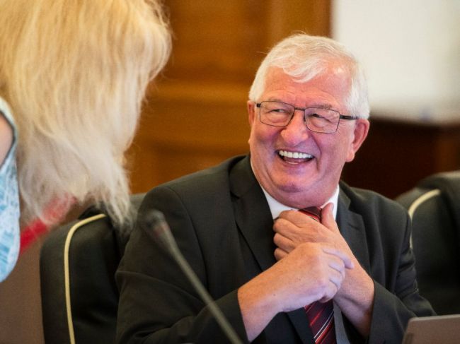 Novým šéfom Súdnej rady sa stal Ján Mazák