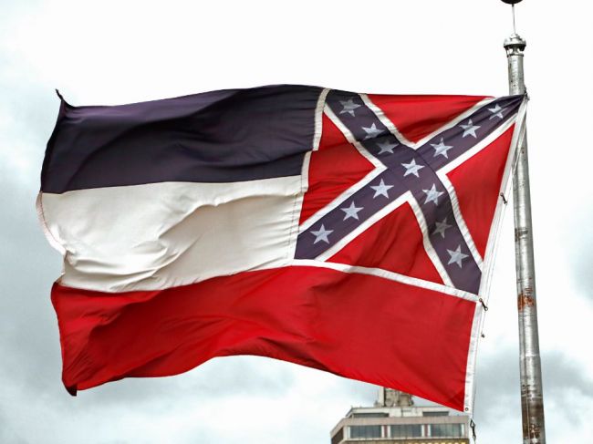 Guvernér Mississippi podpísal zákon o zmene štátnej vlajky